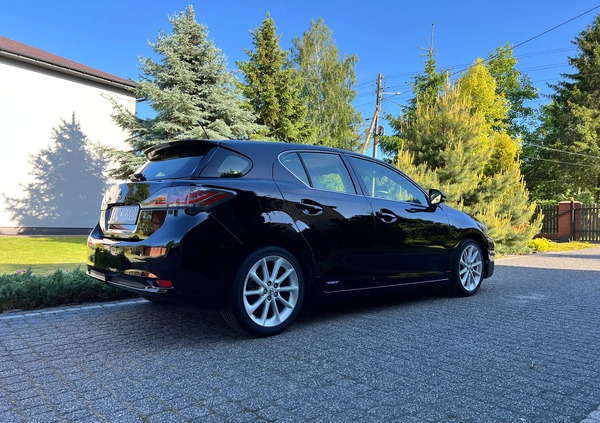 Lexus CT cena 49000 przebieg: 185000, rok produkcji 2012 z Puławy małe 352